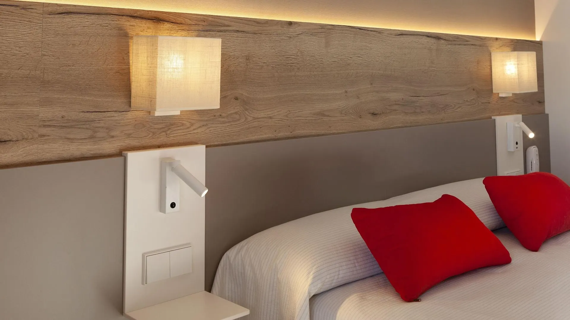 Hotel Montecarlo Spa & Wellness Rosas
